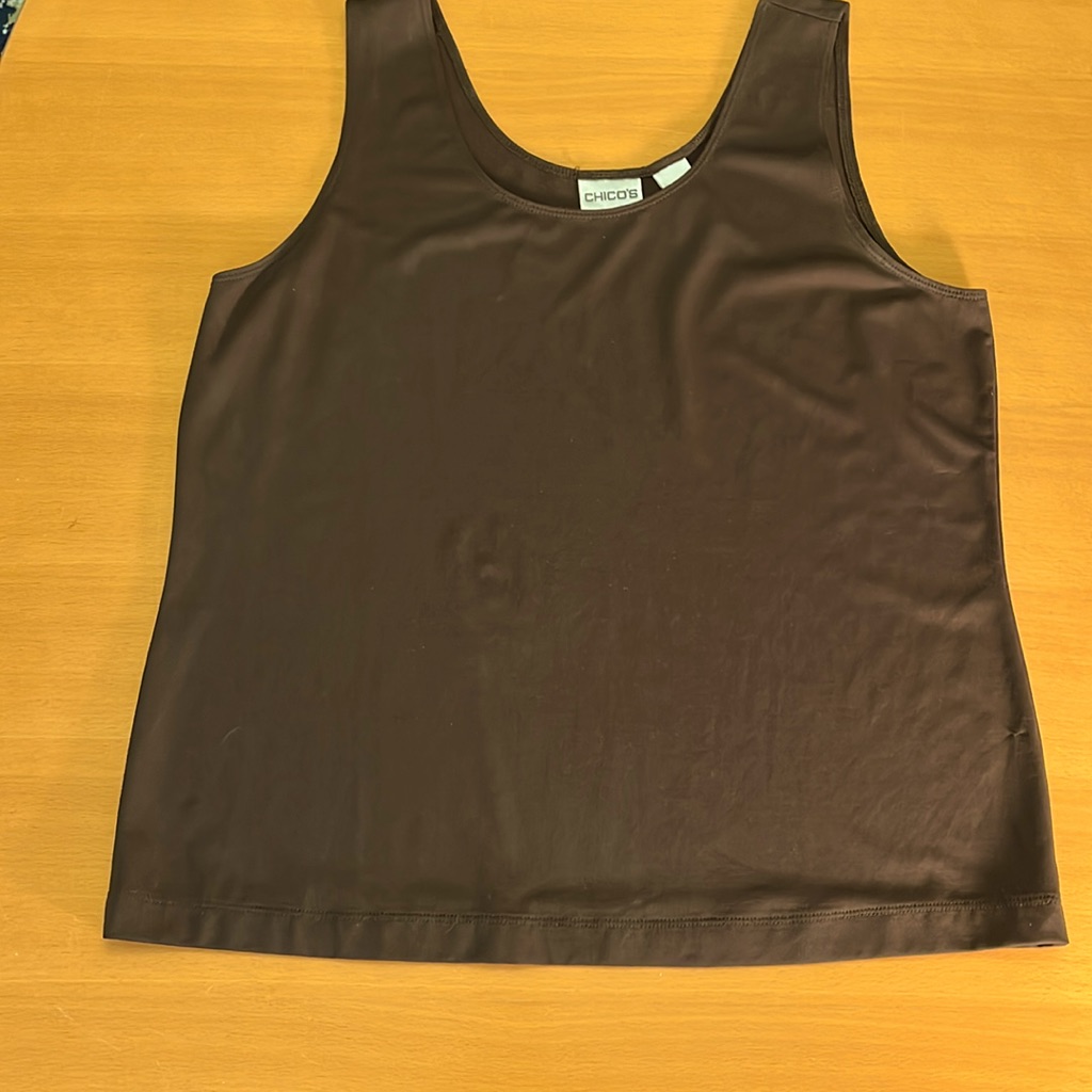 2, Chico’s Shell